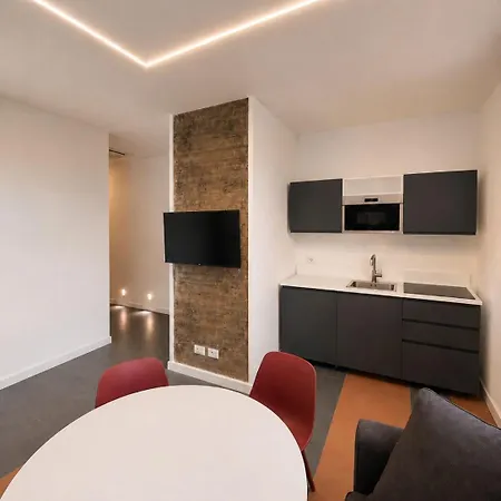 Lucentini Apartment *